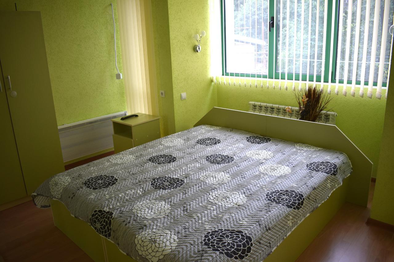Guest Rooms Waterfall スモーリャン エクステリア 写真